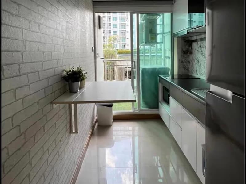 1 Bed Condo for Sale in Huai Khwang