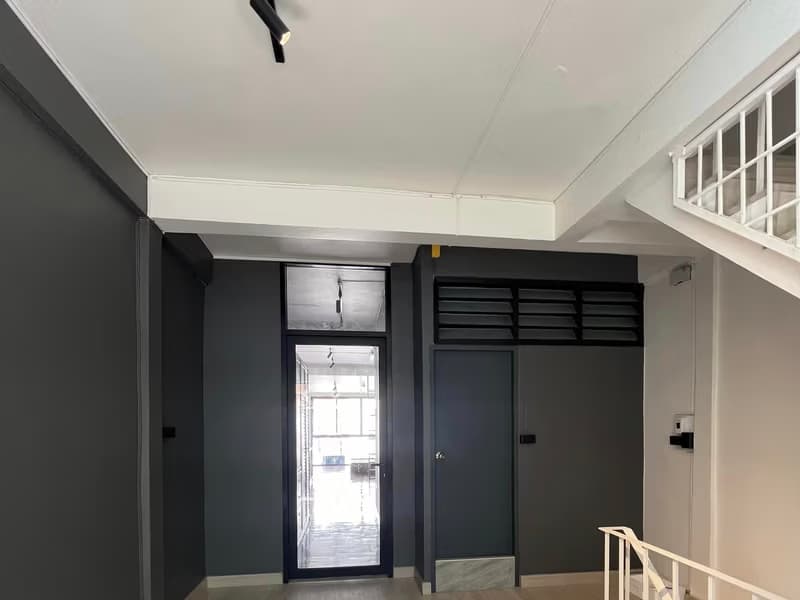 Townhouse for Rent in Khlong Toei