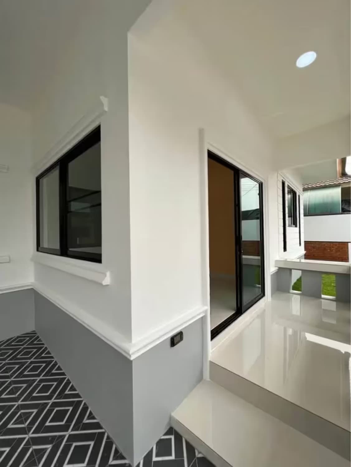 3 Bedroom House - Image 13
