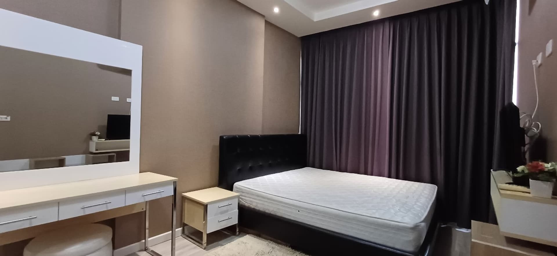 2 Bed Condo for Rent in Mueang Chiang Mai - Image 7