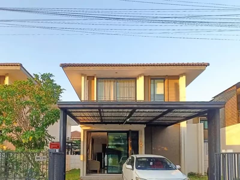 2 Bedroom House