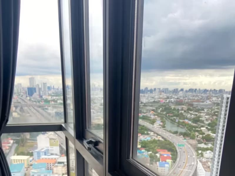 Condo for Rent at The Base Garden Rama 9