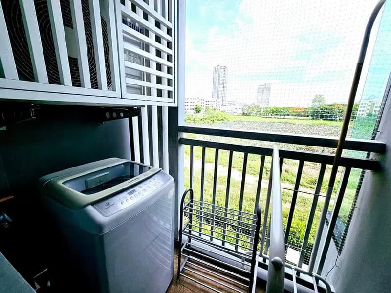 Condo for Rent at The Treasure