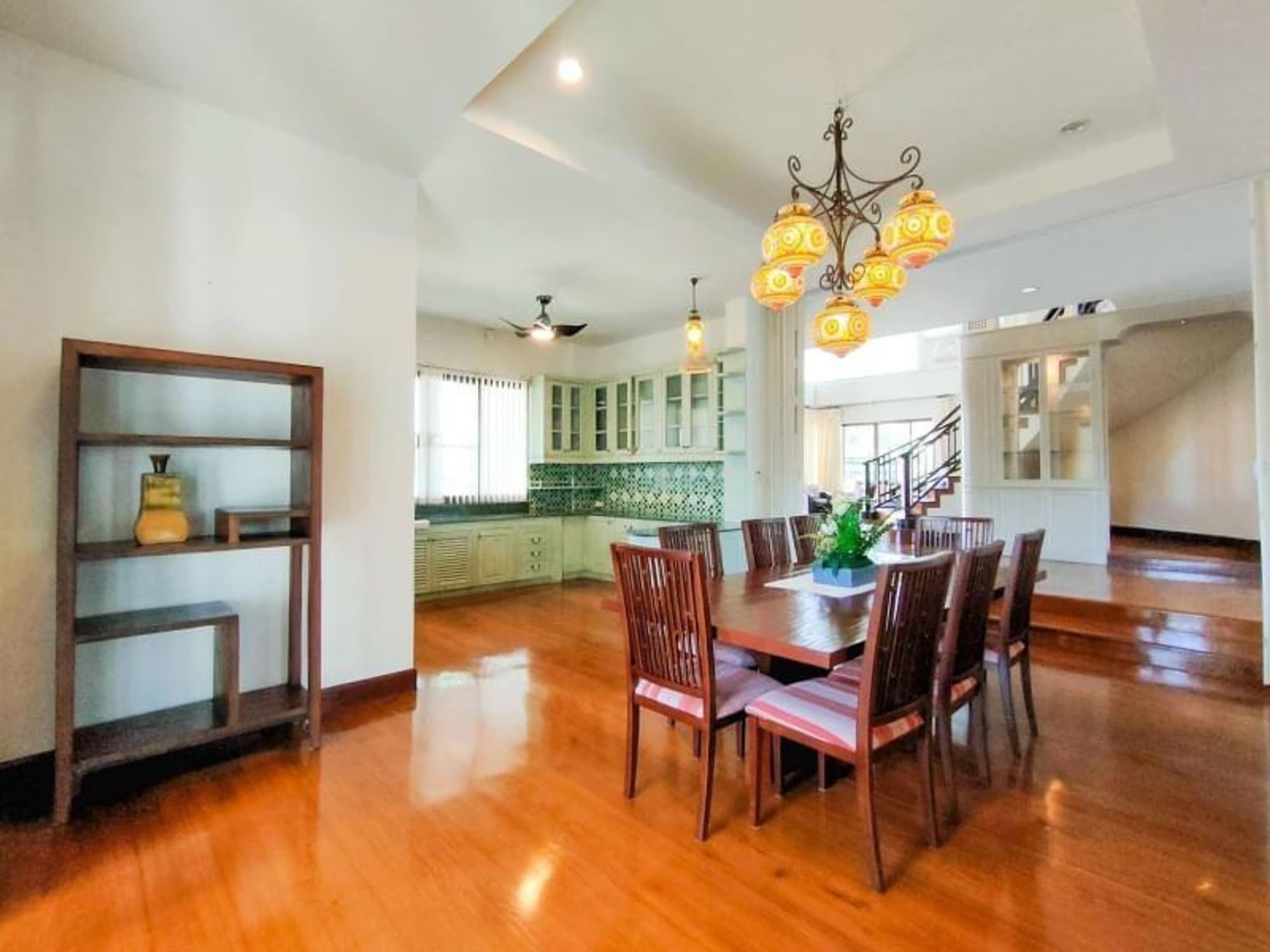 5 Bed House for Rent in Hang Dong District - Image 8