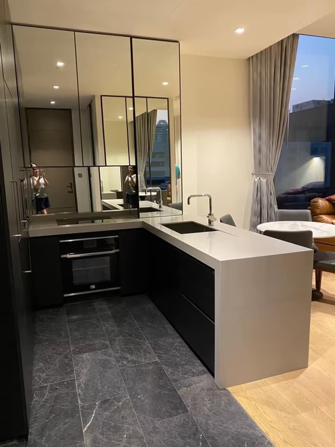 Condo for Rent at 28 Chidlom by SC Asset - Image 3