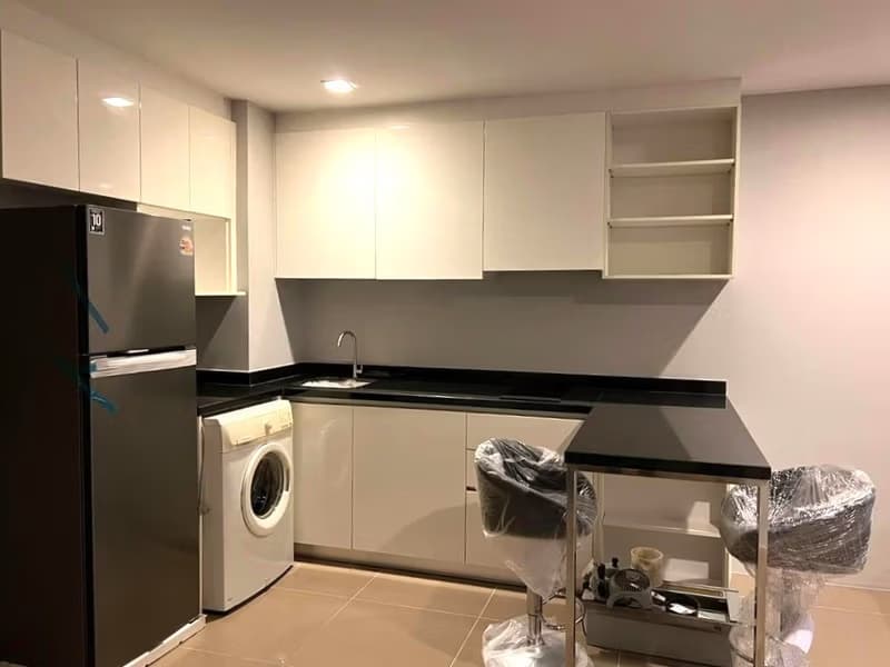 1 Bed Condo for Rent in Watthana