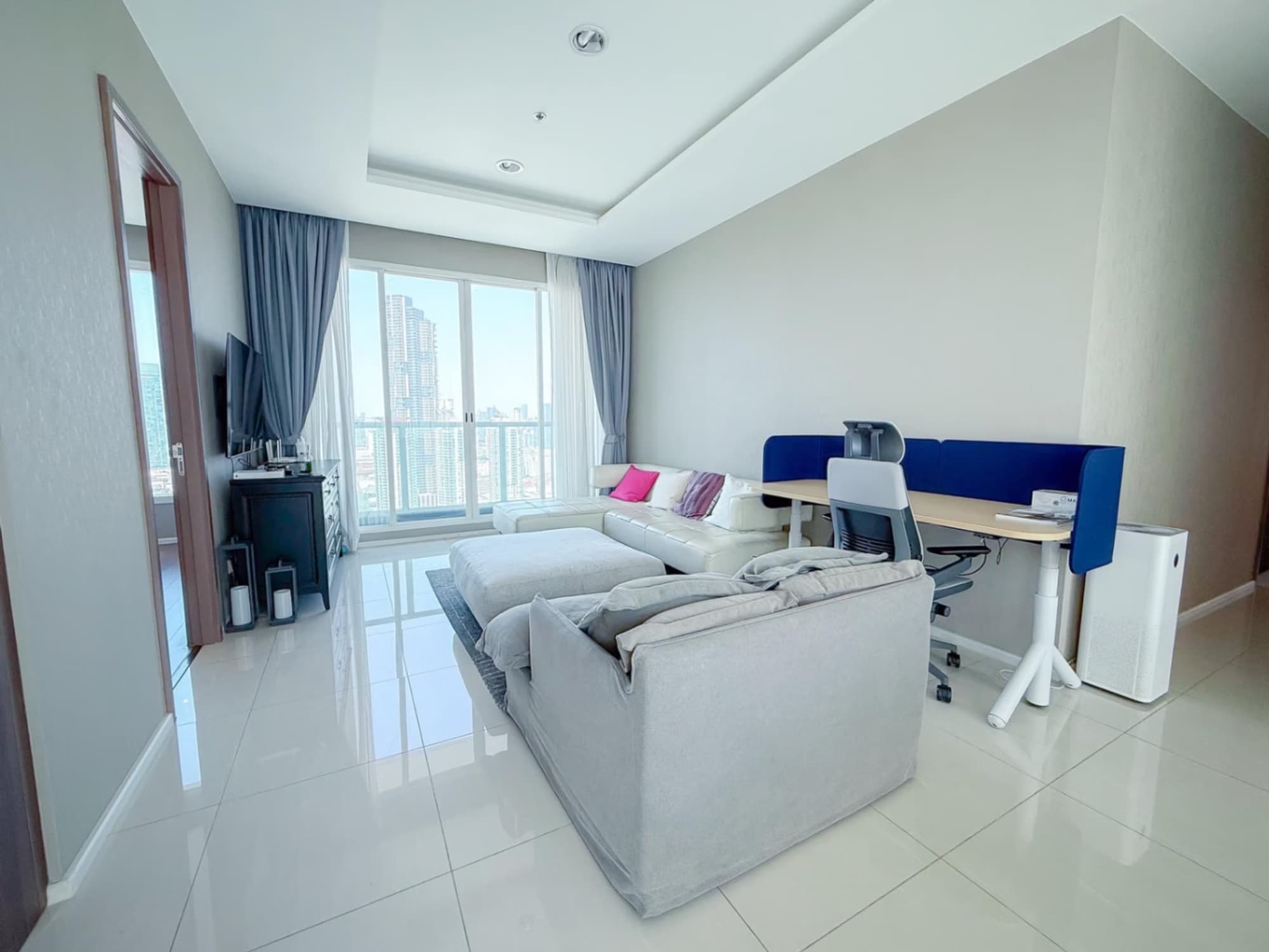 3 ห้องนอน คอนโด สำหรับ ขาย ใน Bang Kho Laem - Image 1