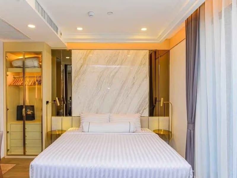 1 Bed Condo for Rent in Bang Rak