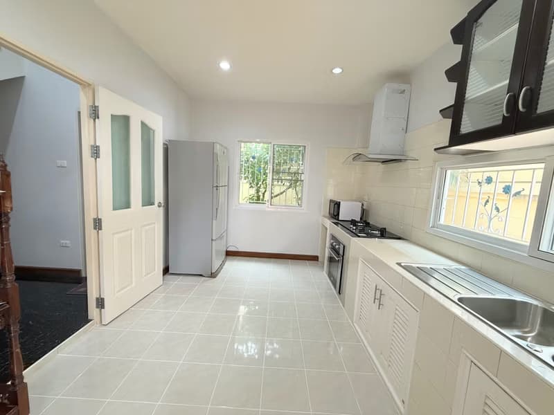 3 Bed House for Rent in Hang Dong