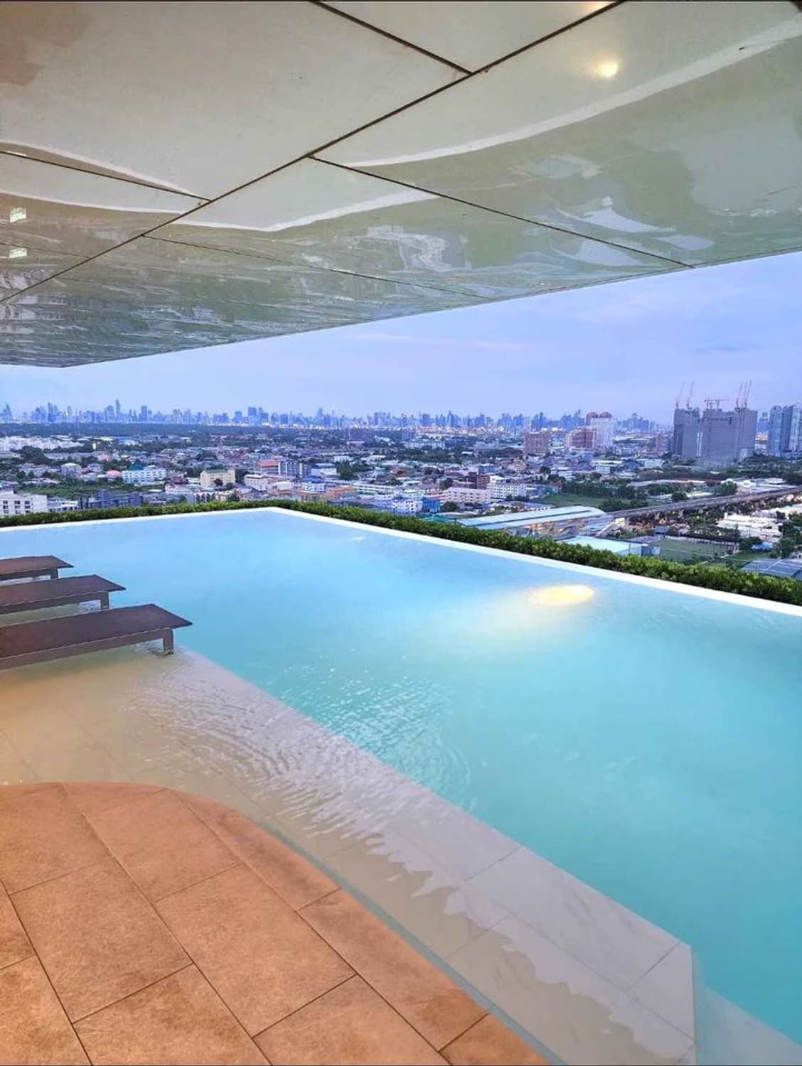 2 ห้องนอน Condo สำหรับ ขายและจำหน่าย ใกล้ Bearing BTS - Image 21