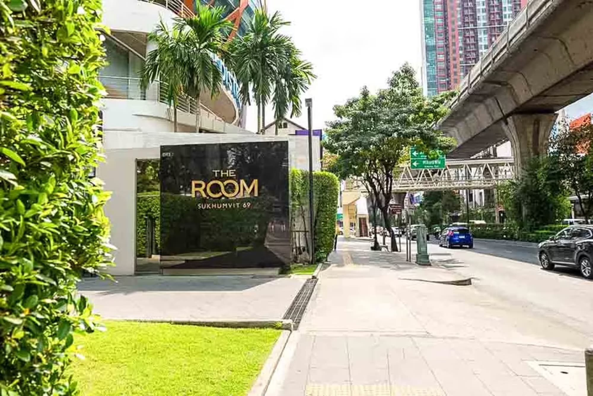 1 Bedroom Condo for Rent at The Room Sukhumvit 69 - Image 13