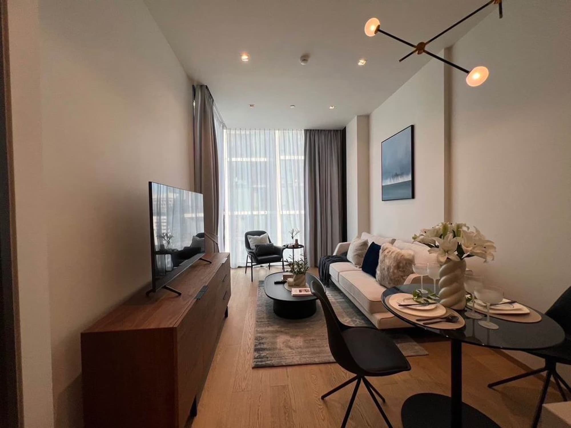 1 Bed Condo for Rent  Near Chit Lom BTS - Image 1