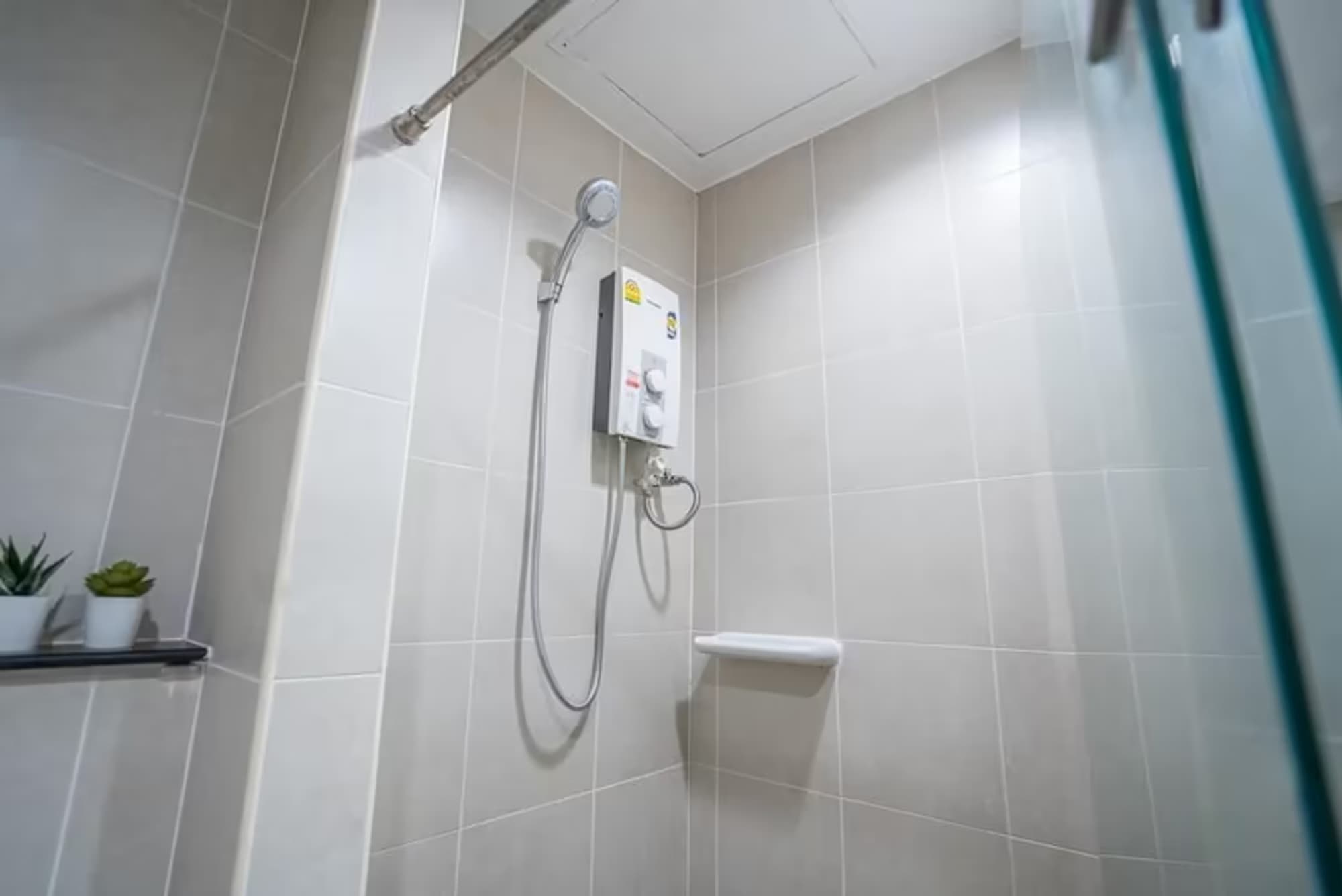 1 Bedroom Condo - Image 14