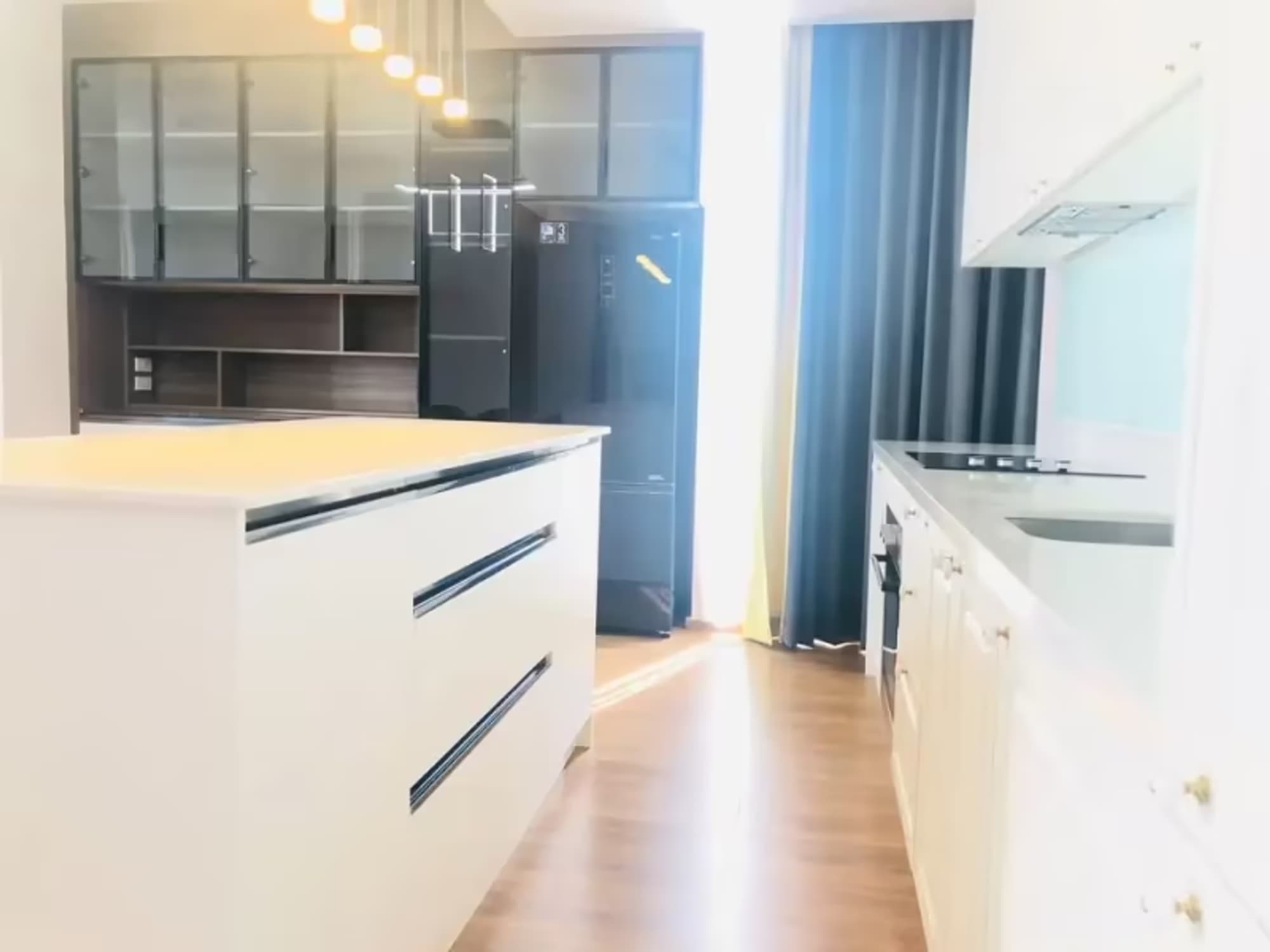 3 Bedroom Condo - Image 7