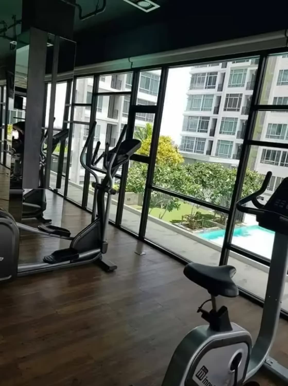 1 Bedroom Condo - Image 4