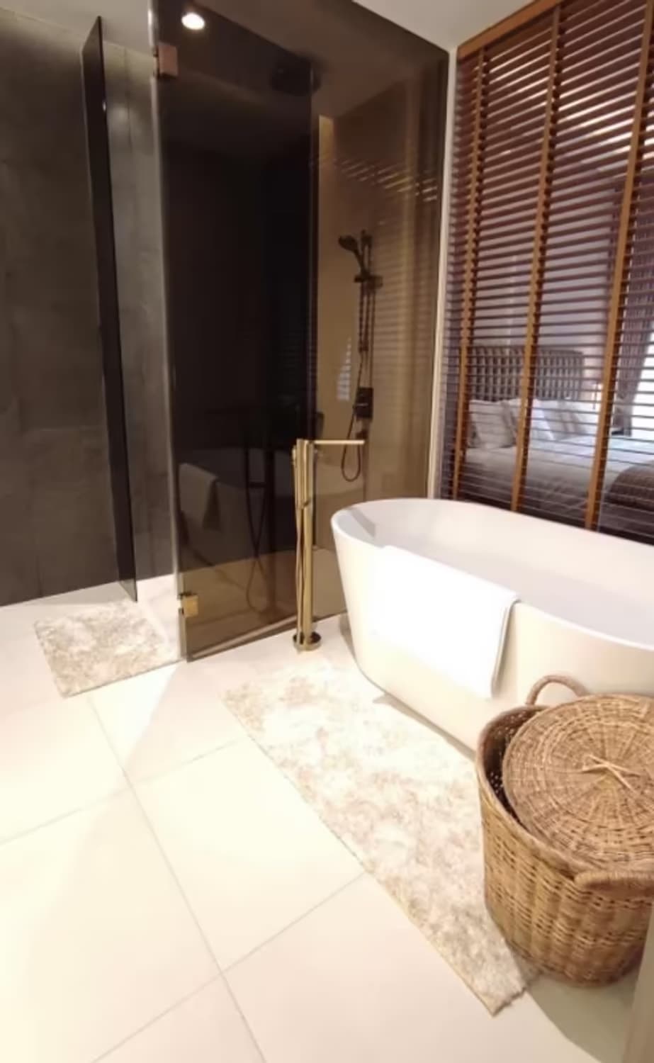  - Image 6
