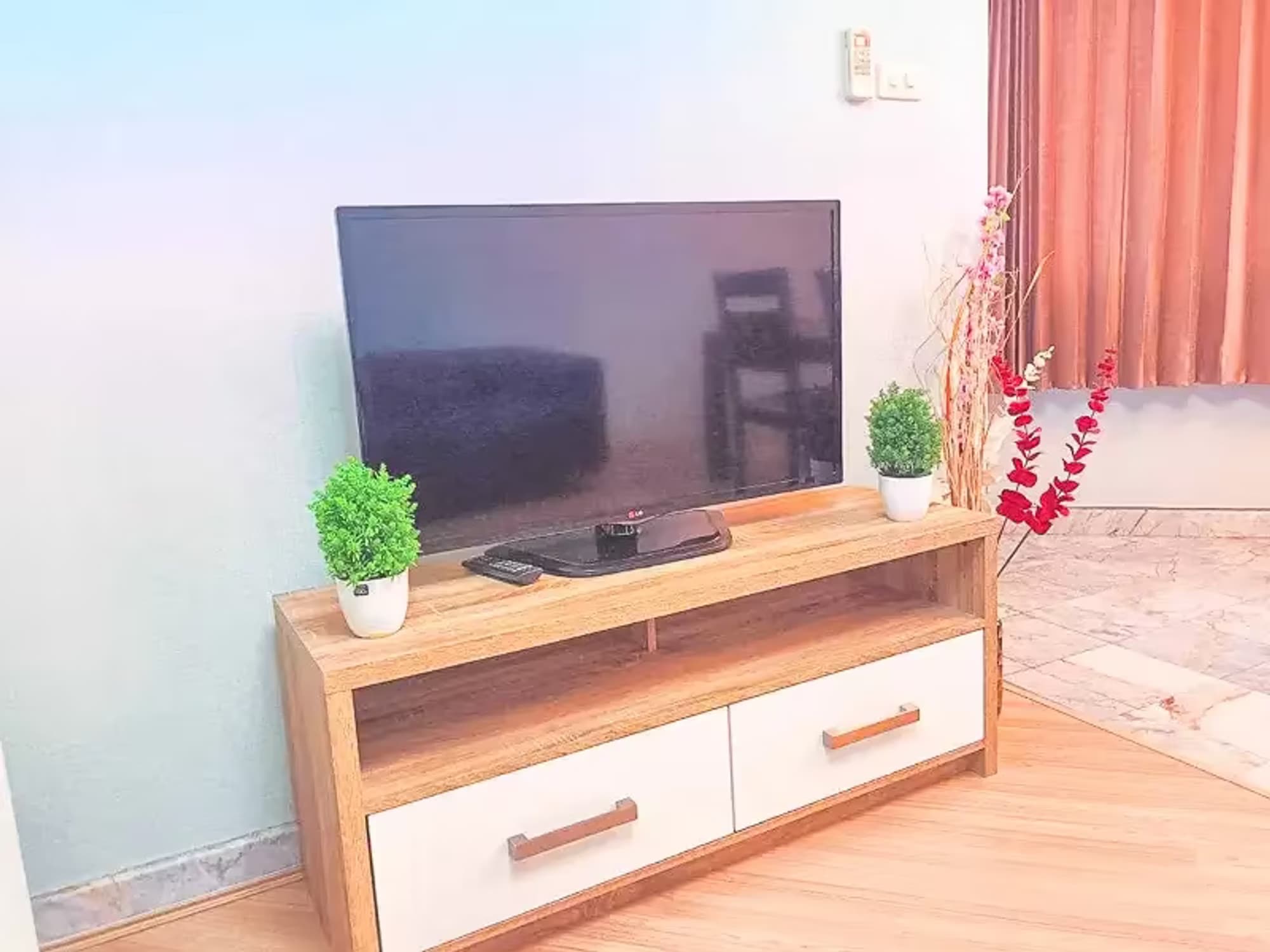 2 Bedroom Condo for Rent, Sale at Hillside 3 - Image 4