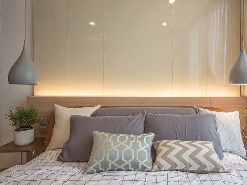 2 Bed Condo for Rent in Phaya Thai