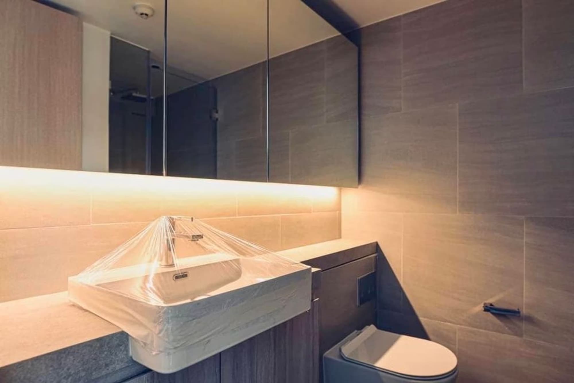 2 Bed Condo for Sale  Near Surasak BTS - Image 11