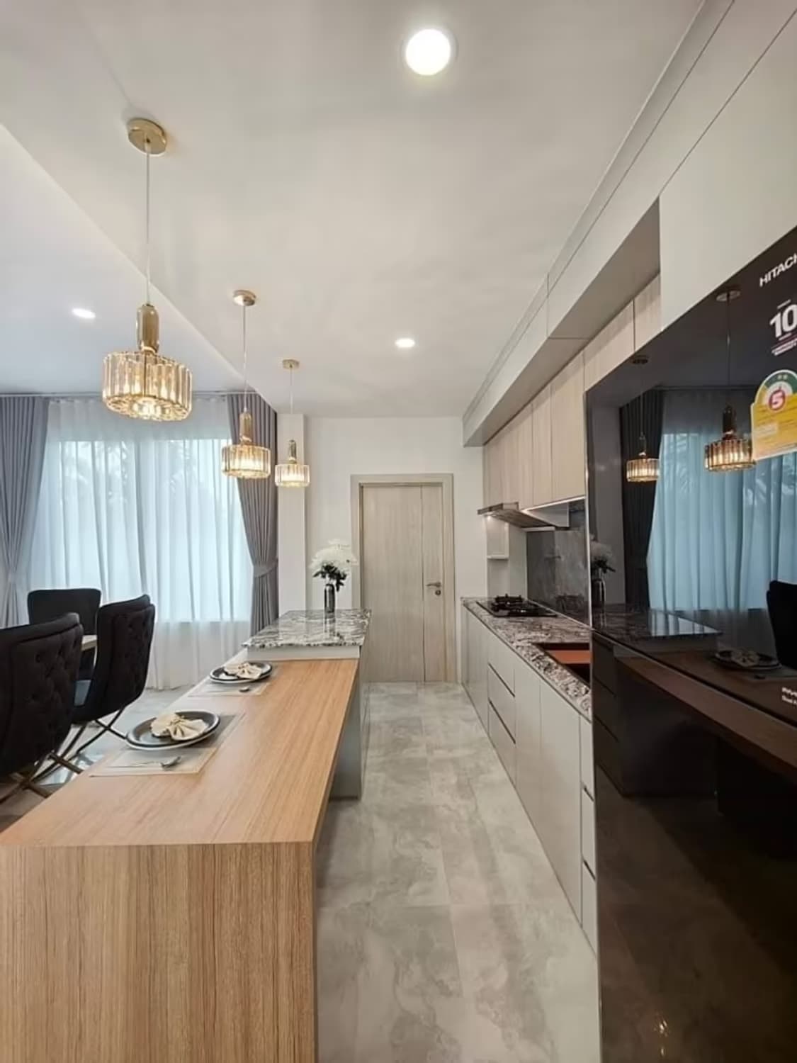  - Image 8