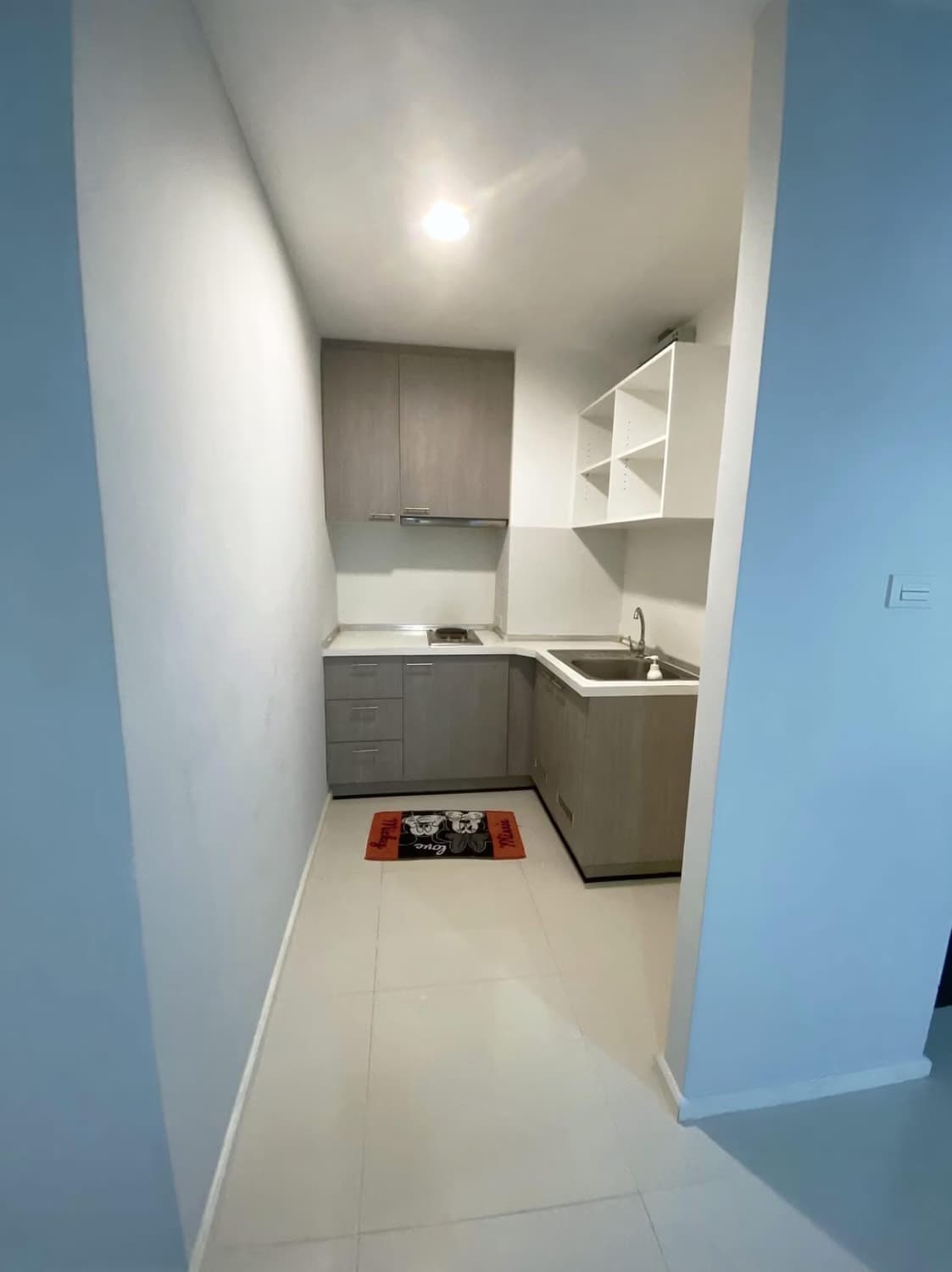 2 Bed Condo for Sale in Phra Khanong - Image 7