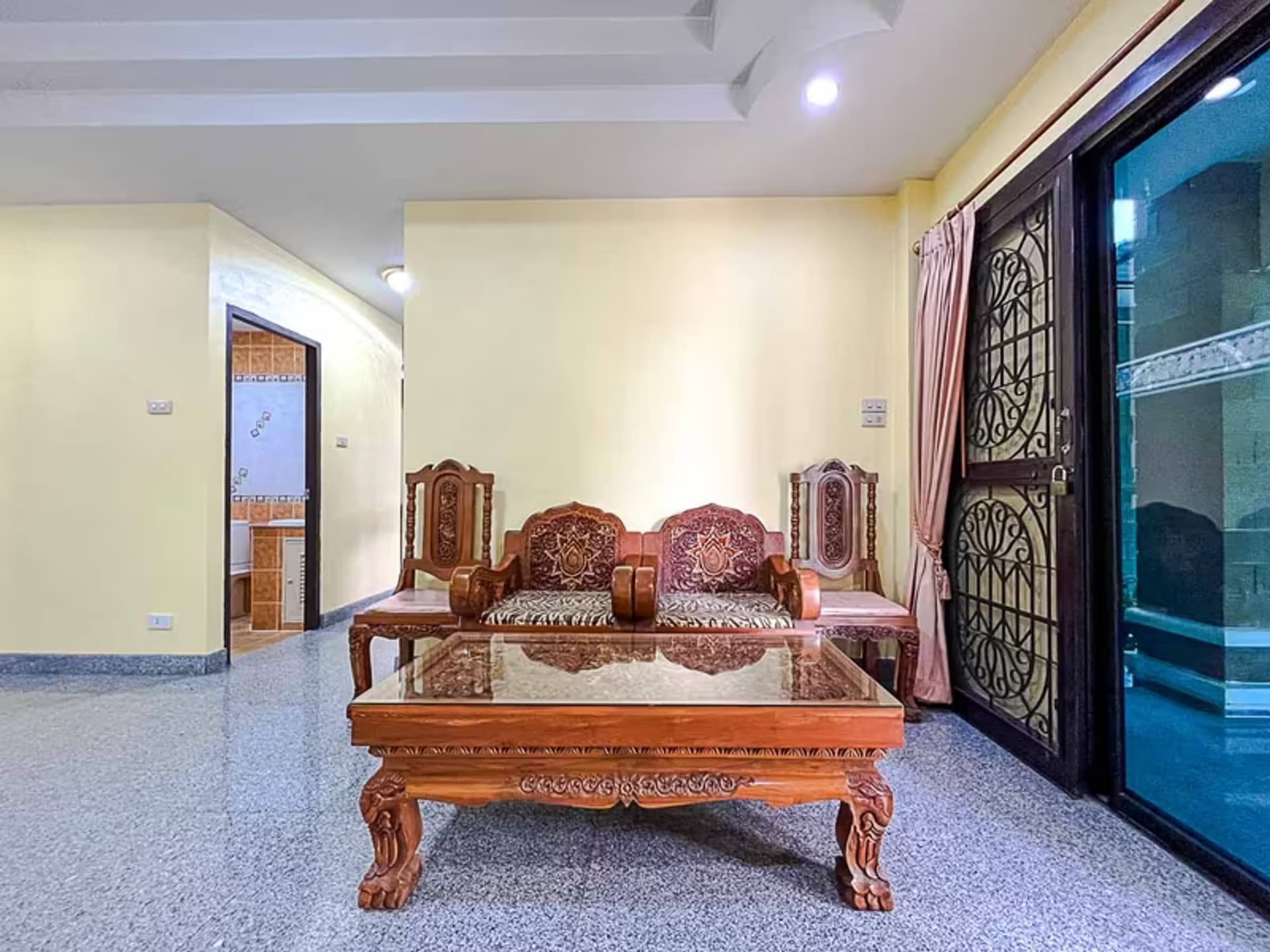 3 Bedroom House - Image 15