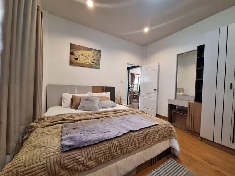 2 Bed House for Rent in Hang Dong District