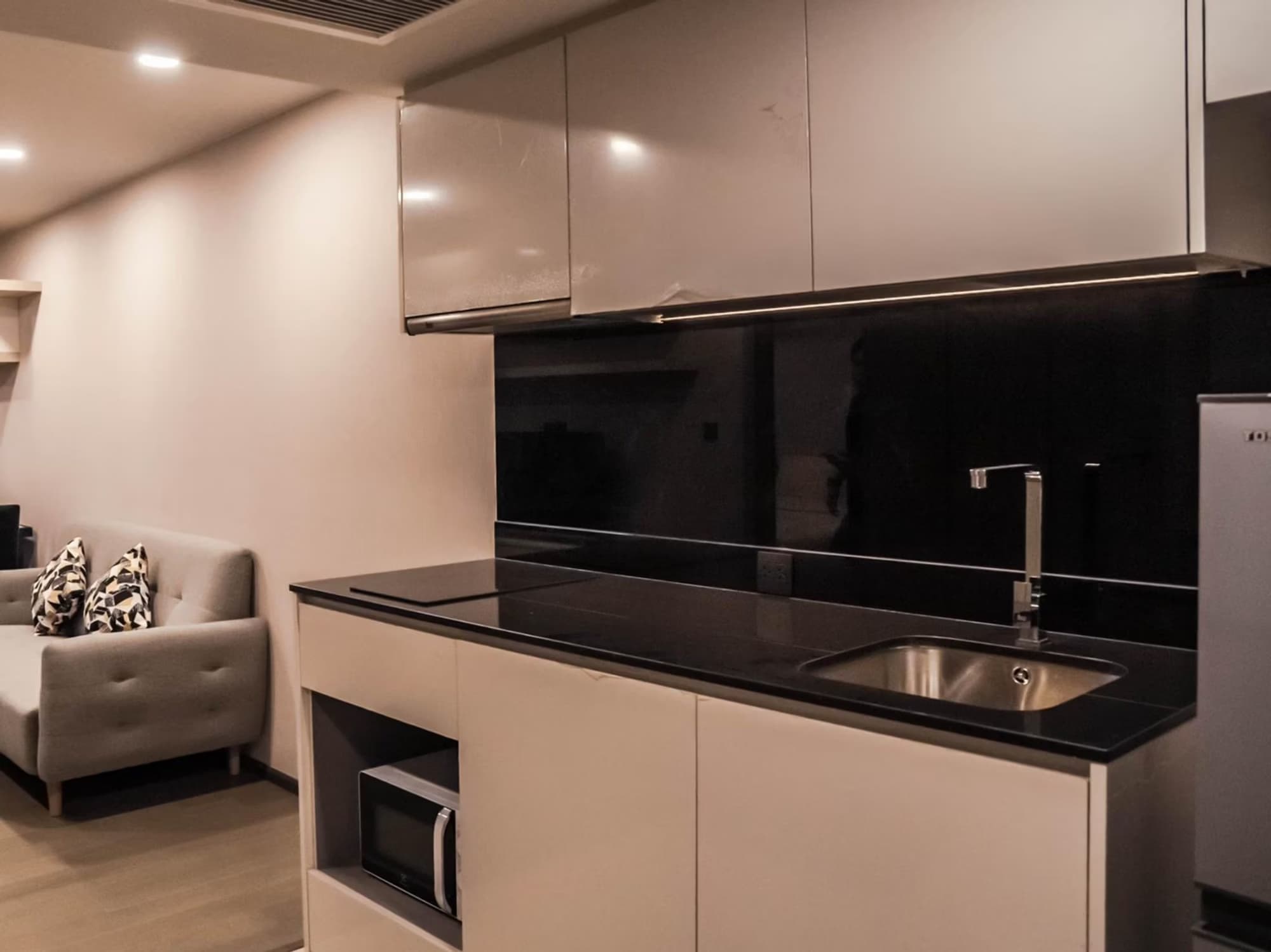 1 Bedroom Condo - Image 3