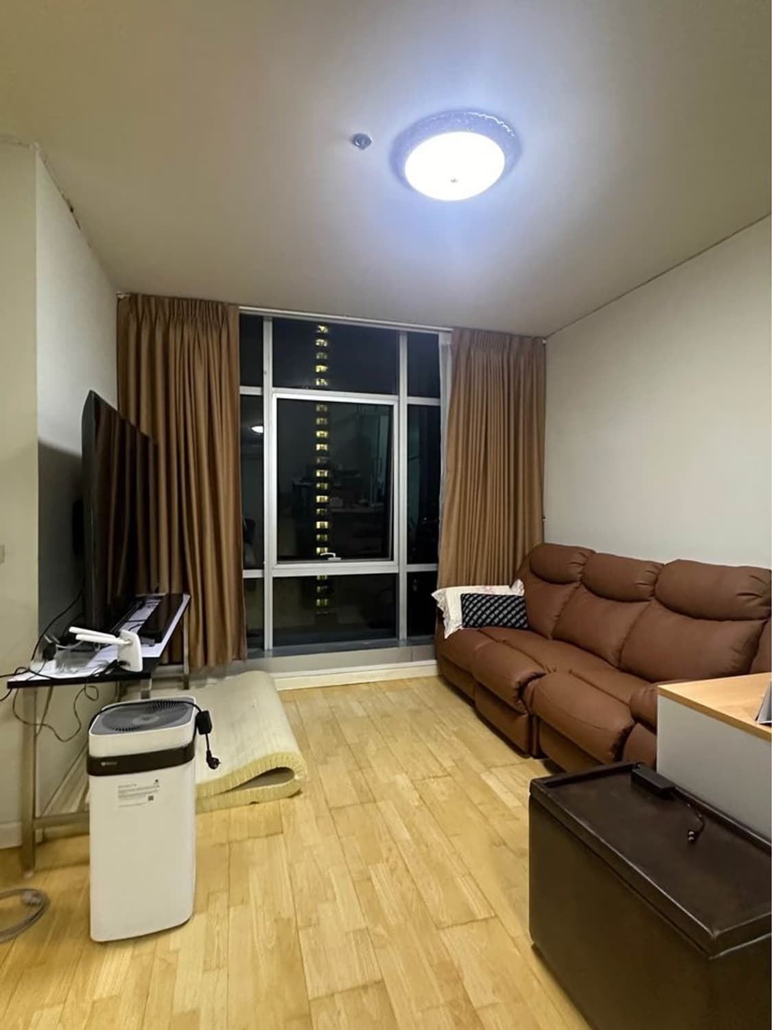 Condo for Sale at Baan Sathorn Chaopraya - Image 1