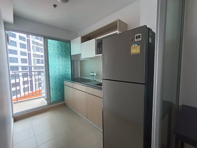 1 Bed Condo for Rent in Huai Khwang