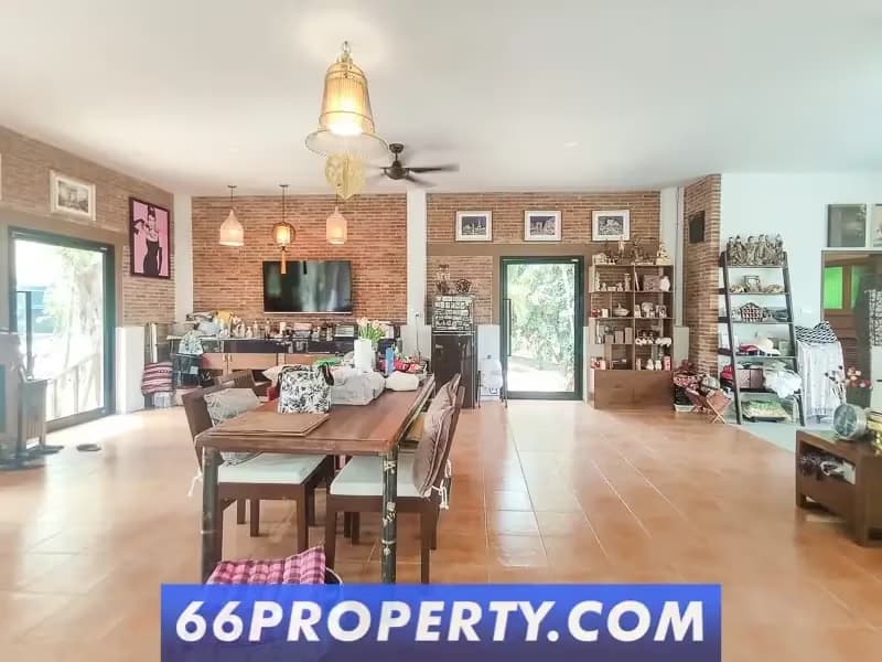 4 Bedroom House