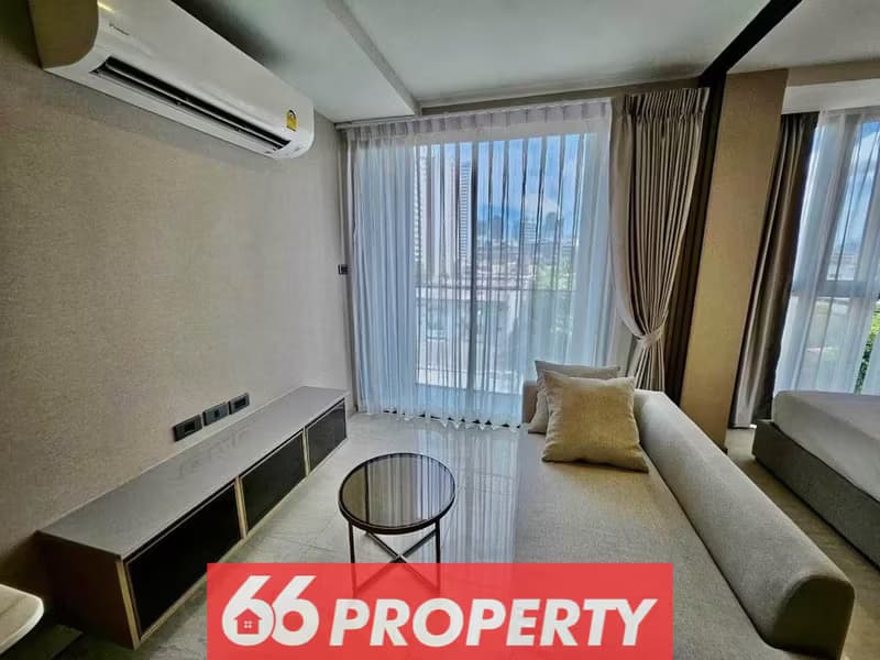 1 Bedroom Condo