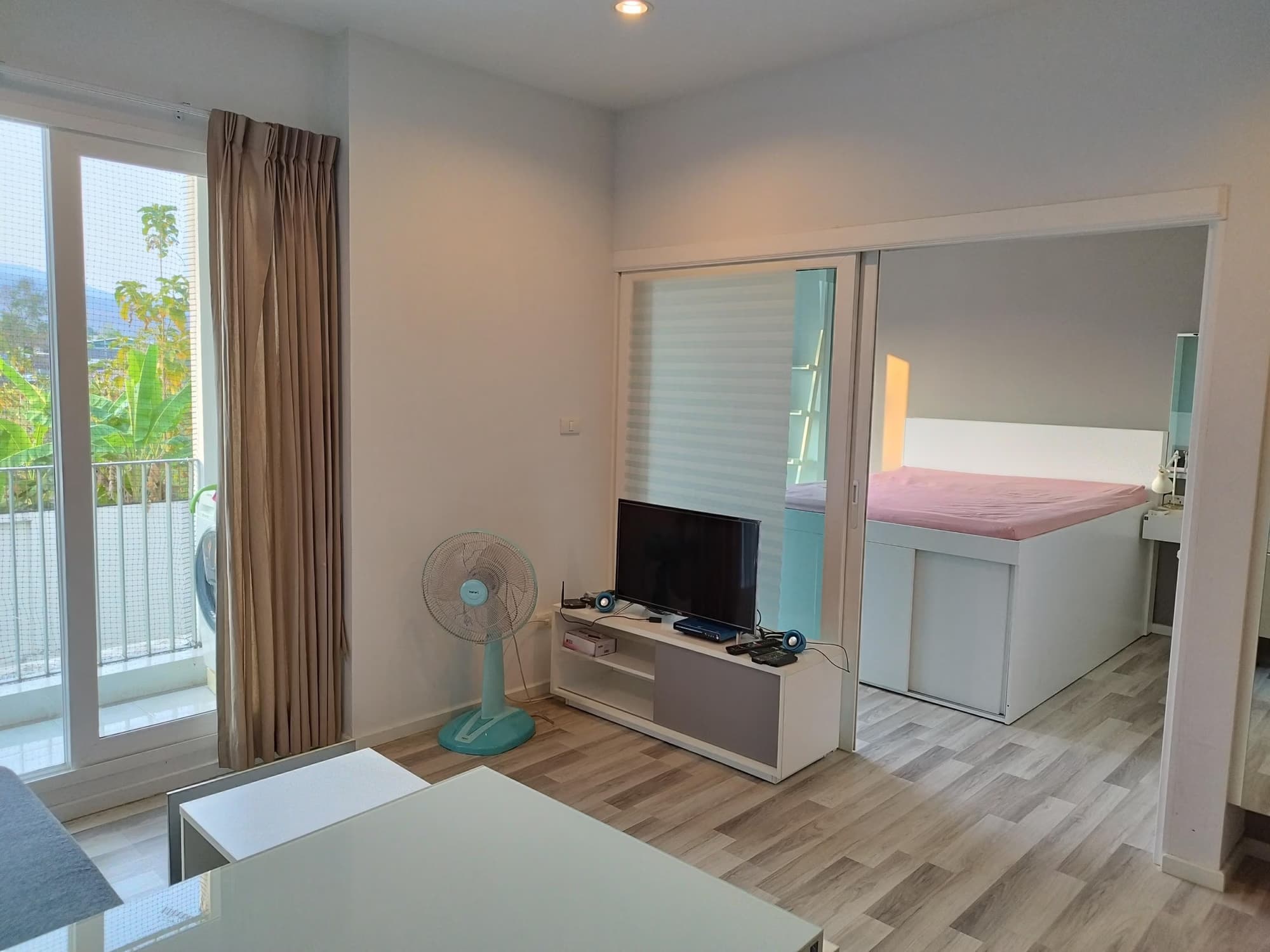 1 Bed Condo for Rent and Sale in Mueang Chiang Mai - Image 2