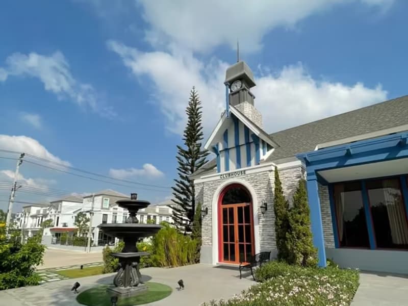 Townhouse for Rent, Sale w/Tenant at Indy Bangna-Ramkhamhaeng 2