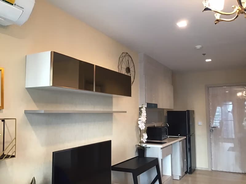 Studio Condo for Rent and Sale in undefined