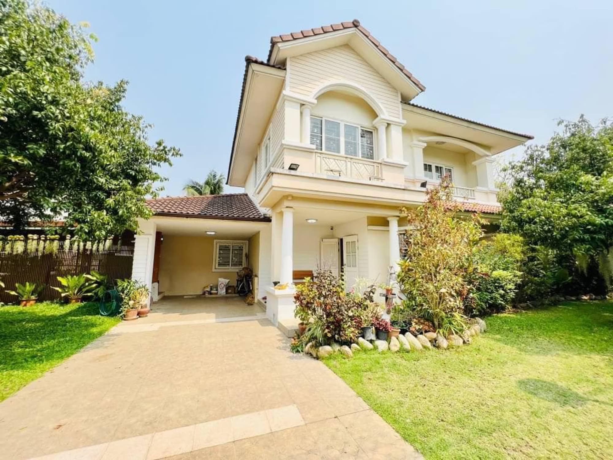 4 Bed House for Rent in Hang Dong - Image 1