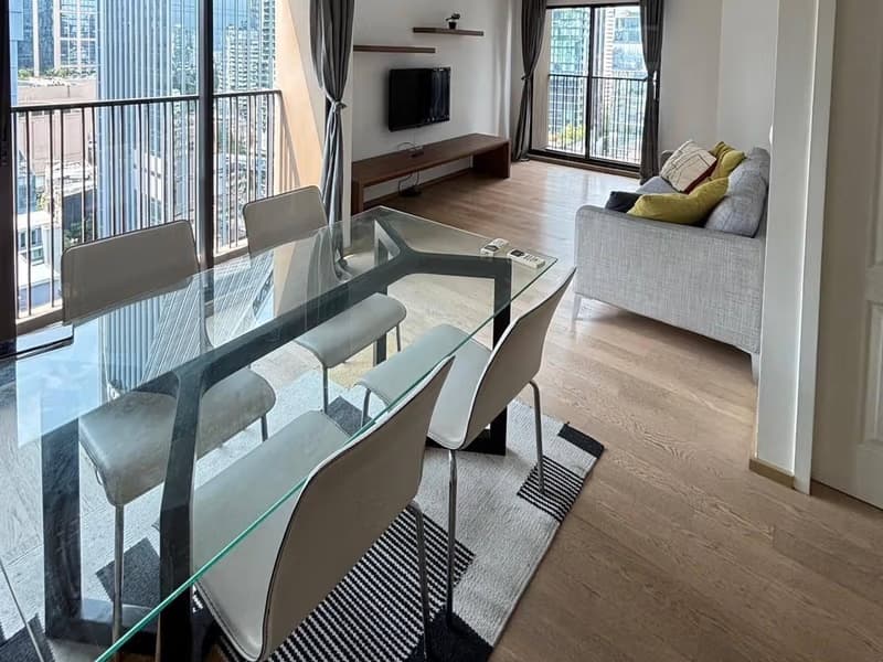 2 Bed Condo for Rent in Khlong Toei