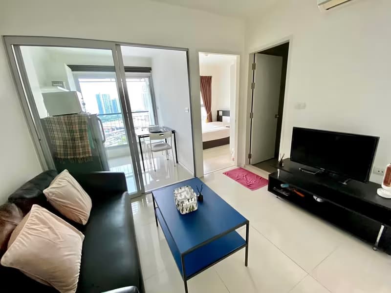 1 Bedroom Condo