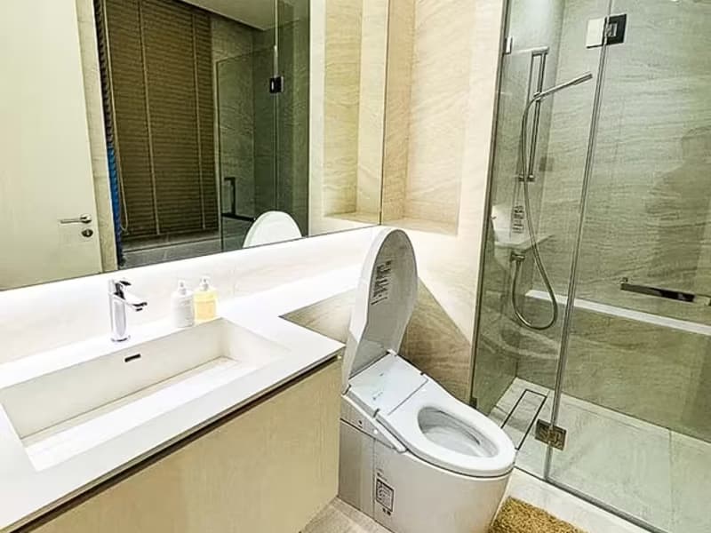 1 Bedroom Condo at The Strand Thonglor