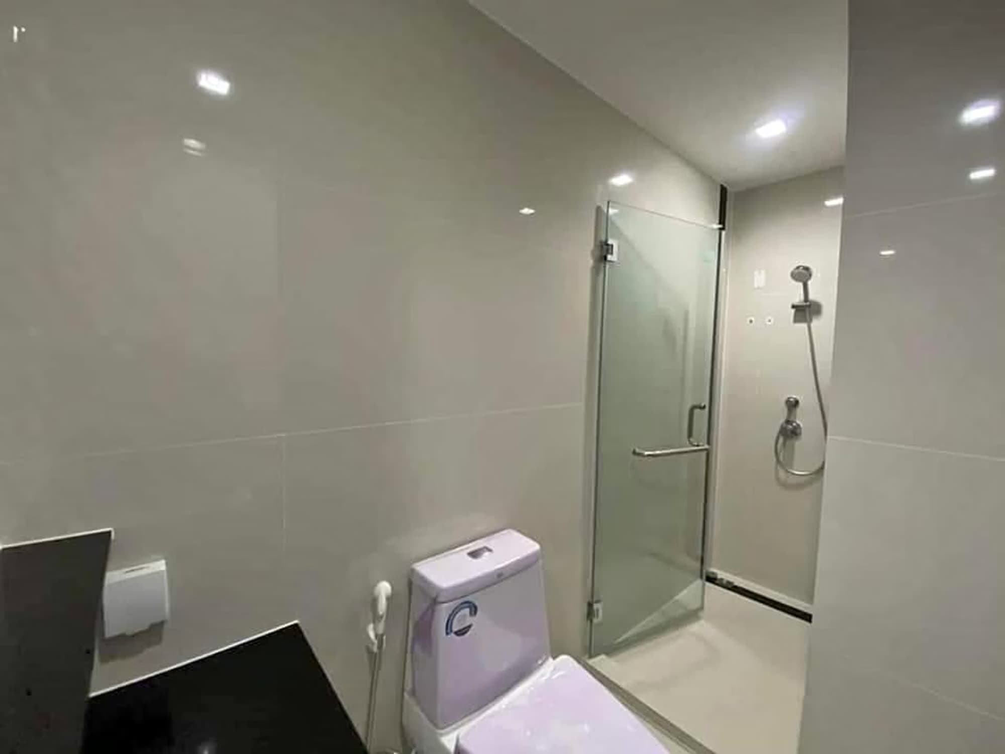 1 Bed Condo for Sale in Ratchathewi - Image 5