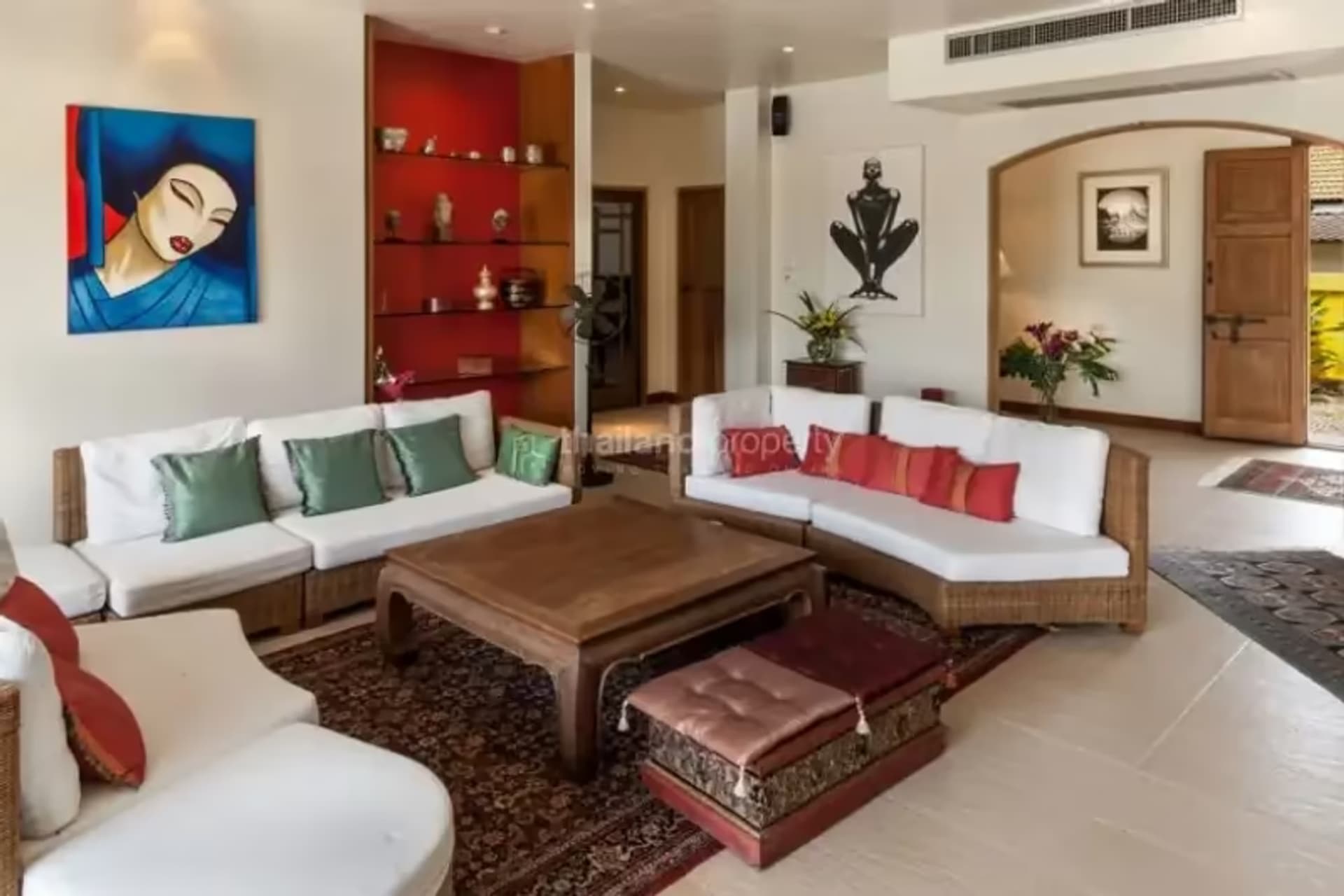 5 Bedroom House - Image 3