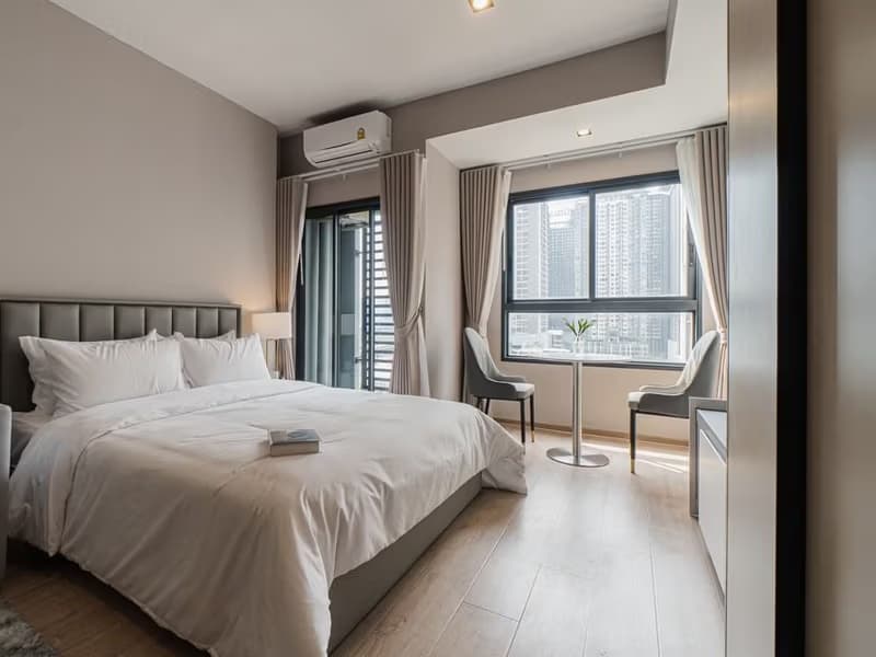 undefined Bed Condo for Rent and Sale  Near Phra Ram 9 MRT