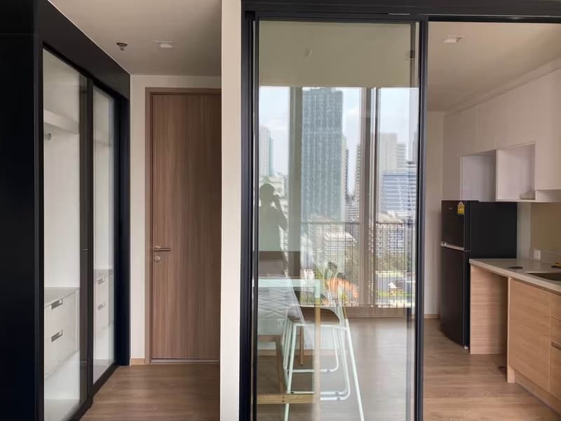  Condo for Rent at Noble Around Sukhumvit 33