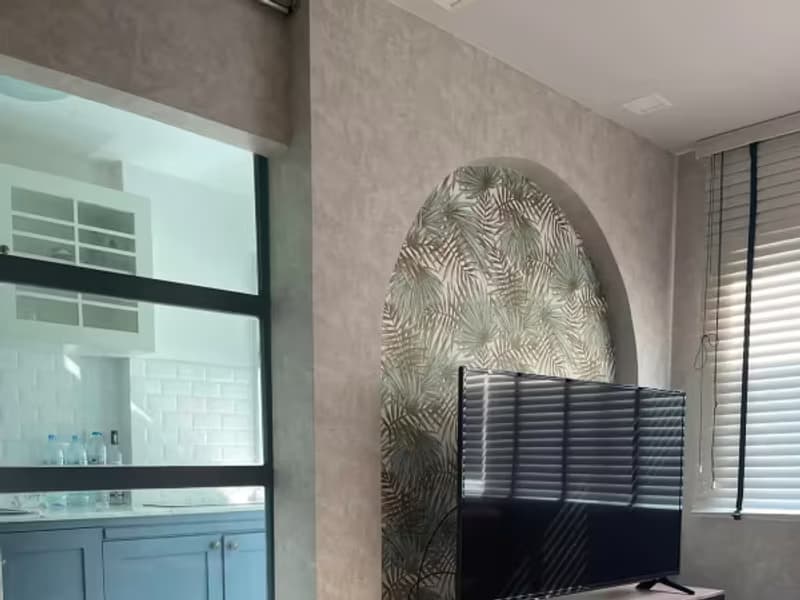 1 Bedroom Condo