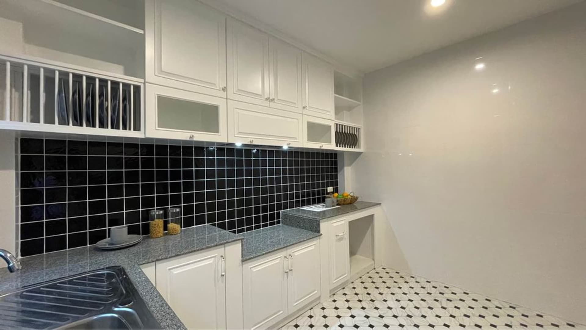 House for Rent in Nong Chom, San Sai. - Image 15