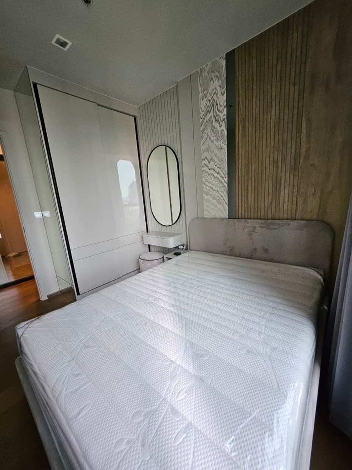2 Bed Condo for Rent in Khlong Toei - Image 7