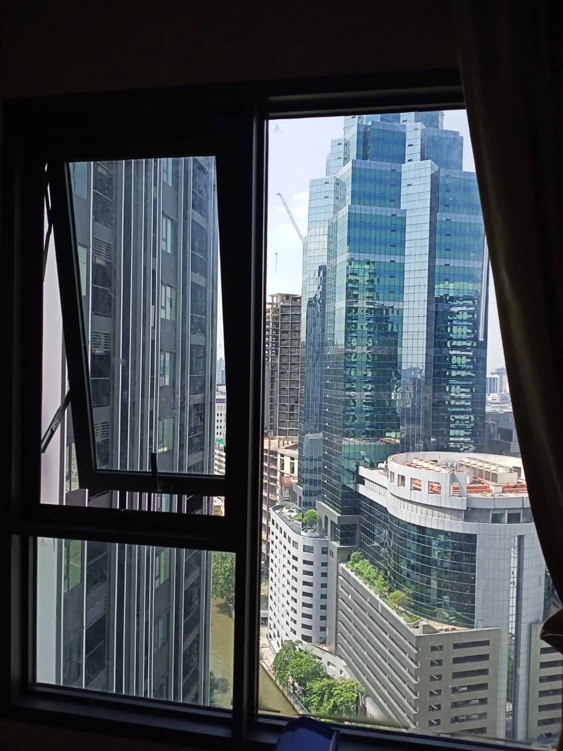Studio Condo for Rent and Sale in undefined - Image 7