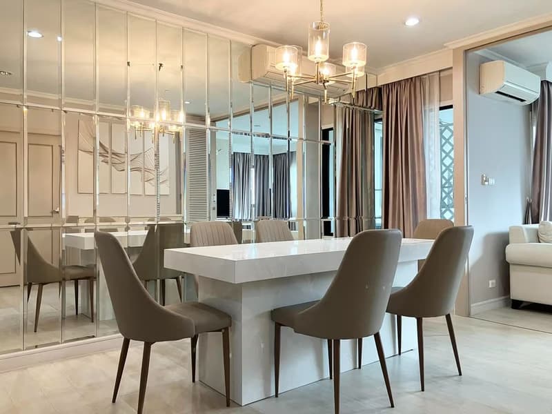 1 Bed Condo for Sale  Near Sala Daeng BTS