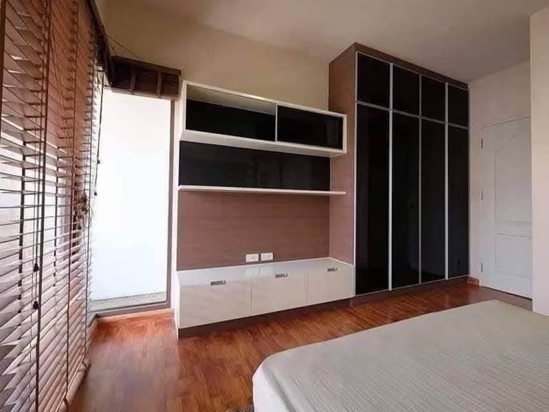 3 Bed Townhouse for Rent in Phra Khanong