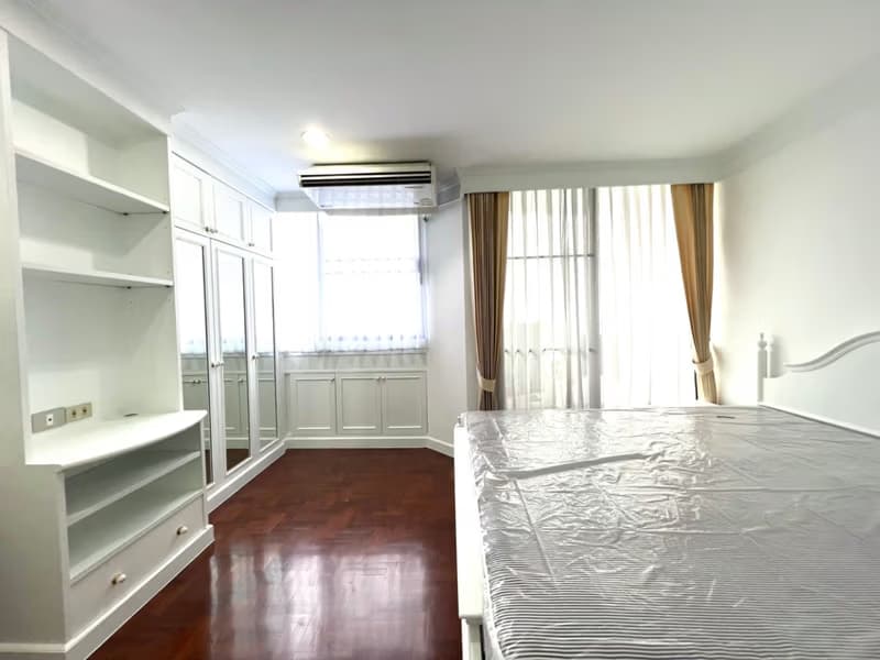 1 Bed Condo for Rent in Watthana